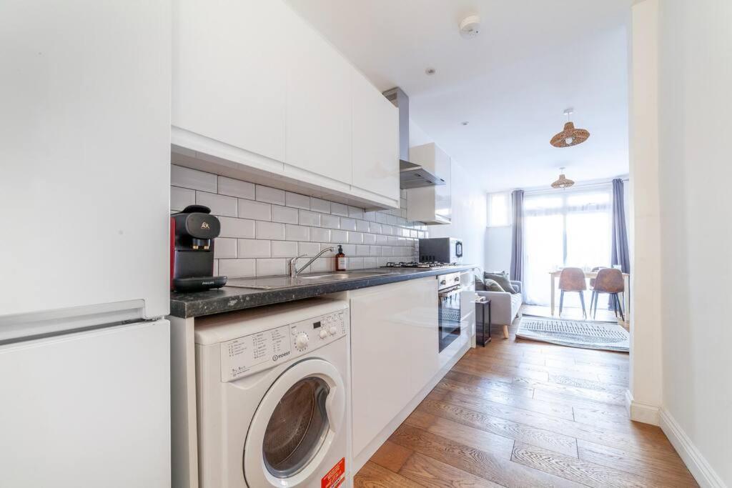 Appartamento Sleek & Modern 2 Bd In - Sleeps 7 - Parking *